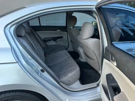 2011 HONDA ACCORD SEDAN 4-CYL, VTEC, 2.4 LITER LX-P SEDAN 4D