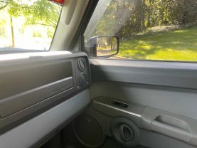 2007 JEEP COMMANDER SUV V8, FLEX FUEL, 4.7 LITER SPORT UTILITY 4D