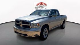 2010 DODGE RAM 1500 QUAD CAB PICKUP V8, HEMI, 5.7 LITER ST PICKUP 4D 6 1/3 FT