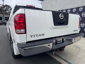 2008 NISSAN TITAN CREW CAB LE PICKUP 4D 5 1/2 FT
