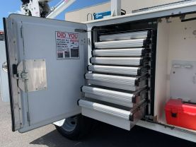 2019 FORD F550 SD MECHANIC CRANE TRUCK 5,000 LBS AUTO CRANE MECHANIC CRANE TRUCK V8, TURBO DIESEL, 6.7 LITER XL CAB & CHASSIS 4D - Eddies Auto Sales