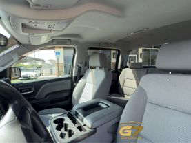 2018 Chevrolet Silverado 1500 Crew Cab - Image 11