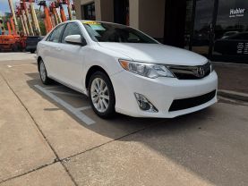 2013 TOYOTA CAMRY SEDAN 4-CYL, 2.5 LITER XLE SEDAN 4D