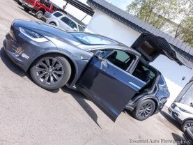 -2018 Tesla Model X - Image 9