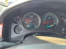 2011 GMC SIERRA 2500 HD EXTENDED CAB PICKUP V8, TURBO DIESEL, 6.6L SLT PICKUP 4D 6 1/2 FT