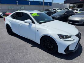 2018 LEXUS IS