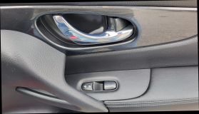 2017 Nissan Rogue S Sport Utility 4d - Image 24