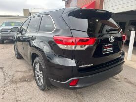 2017 TOYOTA HIGHLANDER SUV V6, 3.5 LITER XLE SPORT UTILITY 4D
