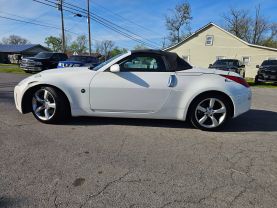 2009 NISSAN 350Z
