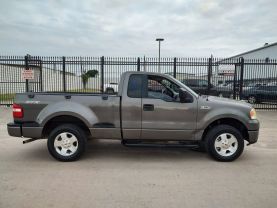 2006 FORD F150 REGULAR CAB PICKUP V6, 4.2 LITER STX PICKUP 2D 6 1/2 FT