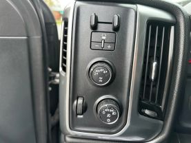 2017 CHEVROLET SILVERADO 1500 DOUBLE CAB PICKUP V8, ECOTEC3, FF, 5.3L LT PICKUP 4D 6 1/2 FT