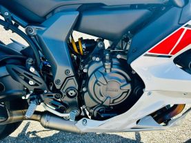 2022 YAMAHA YZF-R7 WORLD GP 60TH ANNIVERSARY EDITION SPORTBIKES - -