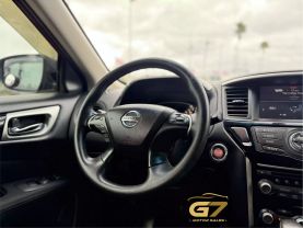 2017 Nissan Pathfinder - Image 16