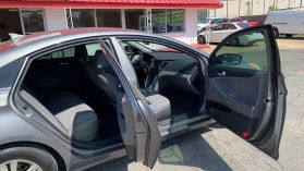 2013 HYUNDAI SONATA SEDAN 4-CYL, PZEV, 2.4 LITER GLS SEDAN 4D