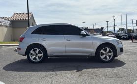 2010 AUDI Q5 SUV V6, 3.2 LITER 3.2 QUATTRO PREMIUM SPORT UTILITY 4D