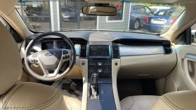2015 Ford Taurus - Image 31