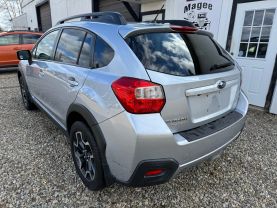 2017 SUBARU CROSSTREK SUV 4-CYL, PZEV, 2.0 LITER 2.0I PREMIUM SPORT UTILITY 4D