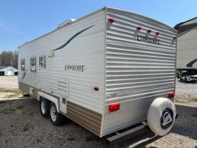 2006 GULF STREAM 24BHL RV - CONQUEST LITE at T&T Repairables - used car dealership in Spencer, Indiana.