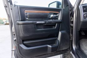 2016 RAM 1500 CREW CAB PICKUP V8, HEMI, 5.7 LITER LARAMIE PICKUP 4D 5 1/2 FT