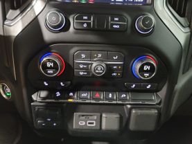 2020 Chevrolet Silverado 1500 Crew Cab - - Image 39