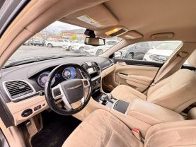 2012 CHRYSLER 300