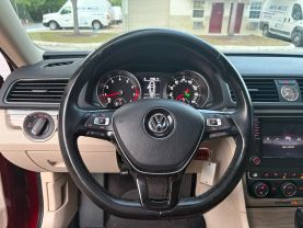 2016 VOLKSWAGEN PASSAT