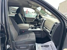 2011 RAM 1500 CREW CAB PICKUP V8, HEMI, 5.7 LITER SLT PICKUP 4D 5 1/2 FT