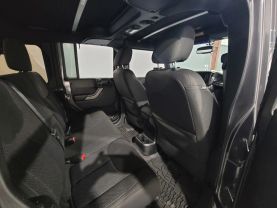 2017 Jeep Wrangler Unlimited - - Image 19