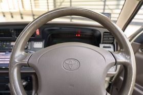 1995 TOYOTA HIACE VAN 1KZ-TE SUPER CUSTOM LIMITED