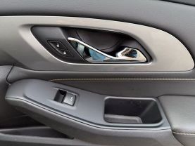 2020 CHEVROLET TRAVERSE SUV V6, 3.6 LITER LS SPORT UTILITY 4D