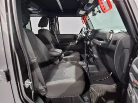 2017 Jeep Wrangler Unlimited - - Image 21
