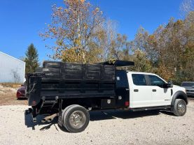 2018 FORD F550 SUPER DUTY CREW CAB & CHASSIS CAB_CHASSIS V8, TURBO DIESEL, 6.7 LITER XL CAB & CHASSIS 4D at T&T Repairables - used car dealership in Spencer, Indiana.