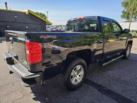 2017 CHEVROLET SILVERADO 1500 DOUBLE CAB PICKUP V8, ECOTEC3, FF, 5.3L Z71 LT PICKUP 4D 6 1/2 FT