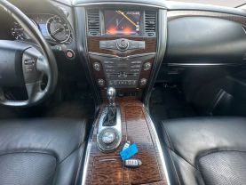 2017 Nissan Armada Sl Sport Utility 4d - Image 11