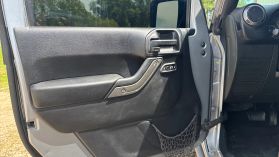 2015 JEEP WRANGLER SUV V6, 3.6 LITER UNLIMITED SPORT SUV 4D