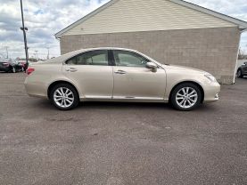2010 LEXUS ES SEDAN V6, 3.5 LITER ES 350 SEDAN 4D