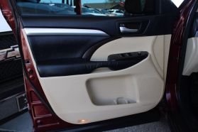 2015 Toyota Highlander - Image 19