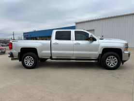2018 CHEVROLET SILVERADO 2500 HD CREW CAB PICKUP V8, TURBO DIESEL, 6.6 LITER LTZ PICKUP 4D 6 1/2 FT