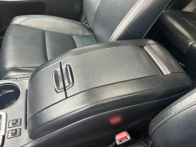 2017 TOYOTA HIGHLANDER SUV V6, 3.5 LITER XLE SPORT UTILITY 4D
