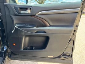 2019 TOYOTA HIGHLANDER HYBRID SUV V6, HYBRID, 3.5 LITER LIMITED SPORT UTILITY 4D