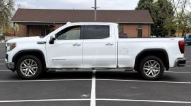 2020 GMC SIERRA 1500 CREW CAB PICKUP SUMMIT WHITE AUTOMATIC - Capital City Auto