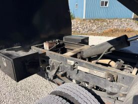 2018 FORD F550 SUPER DUTY CREW CAB & CHASSIS CAB_CHASSIS V8, TURBO DIESEL, 6.7 LITER XL CAB & CHASSIS 4D at T&T Repairables - used car dealership in Spencer, Indiana.