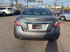 2015 Nissan Altima - Image 4