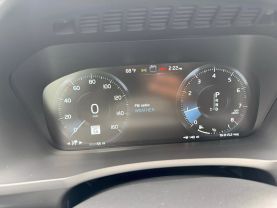 2020 VOLVO XC90