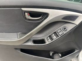 2013 Hyundai Elantra Limited Sedan 4d - Image 16