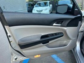 2011 HONDA ACCORD SEDAN 4-CYL, VTEC, 2.4 LITER LX-P SEDAN 4D
