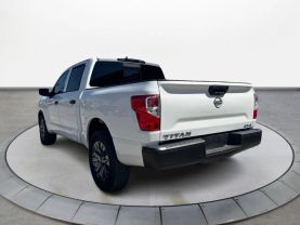 2023 NISSAN TITAN CREW CAB