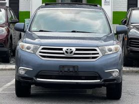 2013 TOYOTA HIGHLANDER SUV V6, 3.5 LITER SE SPORT UTILITY 4D