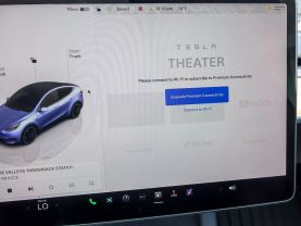 -2022 Tesla Model Y - Image 8