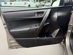 2018 TOYOTA COROLLA XLE SEDAN 4D